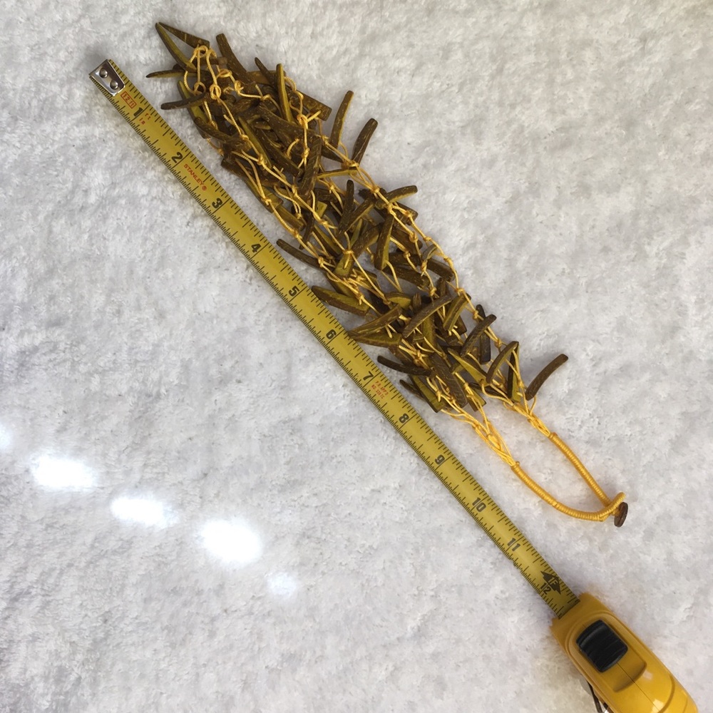 ✨NEW✨ Yellow Bamboo Wood Wind Chime Necklace - Picture 2 of 4